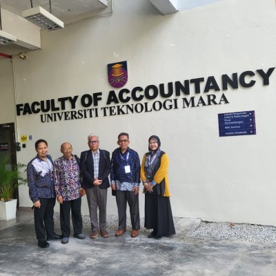 Kunjungan ke Universiti Technologi Mara Malaysia